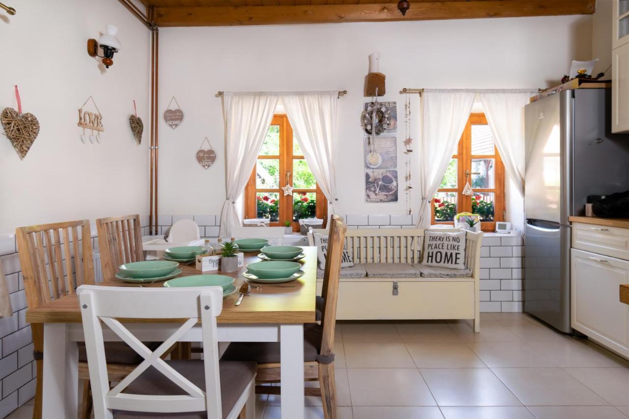 Appartement Hepehuta Haziko à Háromhuta Extérieur photo